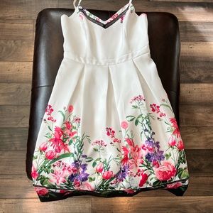 Jessica Simpson Dress